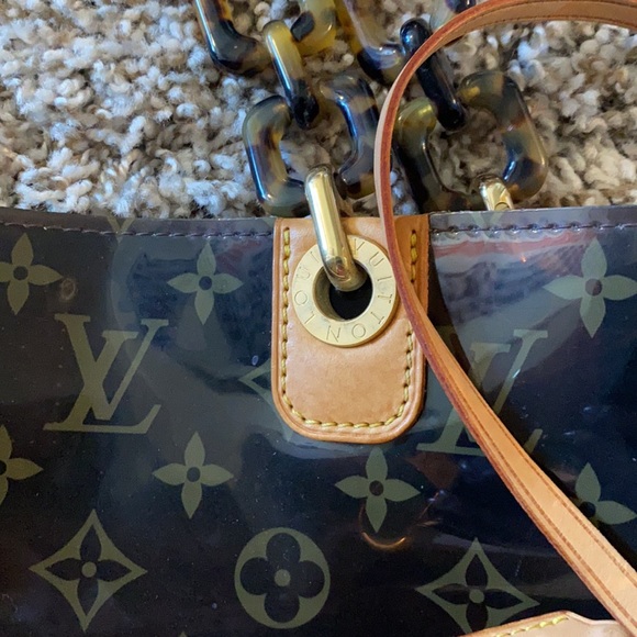 Louis Vuitton beautiful clear monogram tote! - Picture 3 of 6